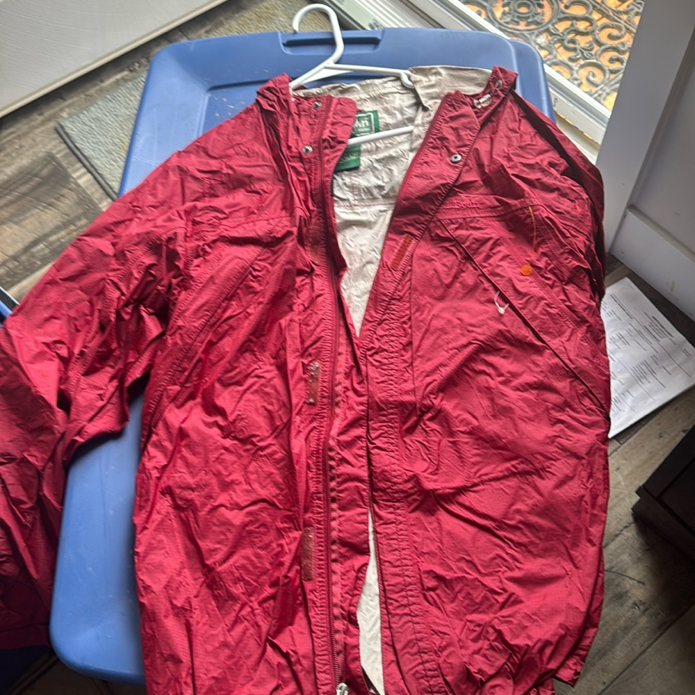 ll bean red jacket
